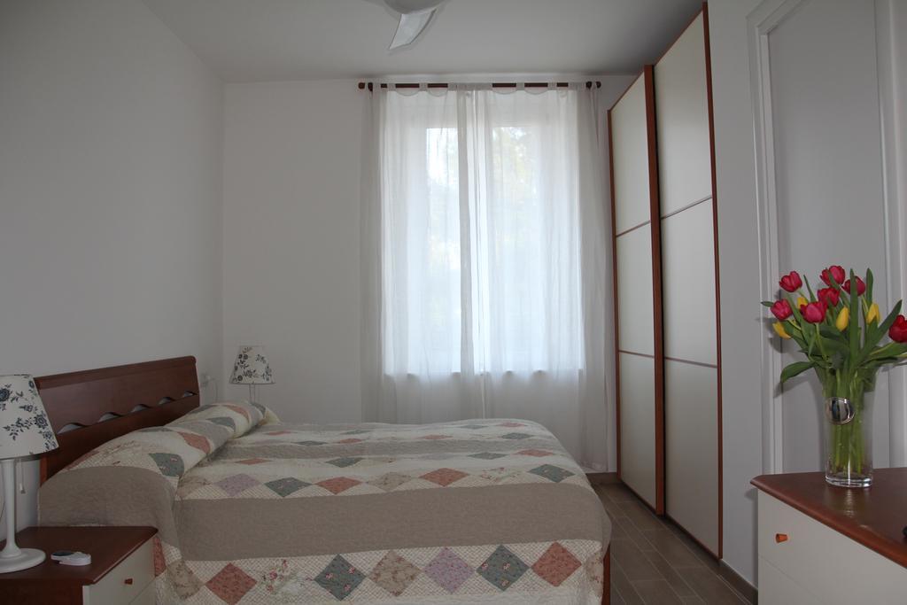 La Ciliegia Bianca Bed & Breakfast Belgirate Room photo